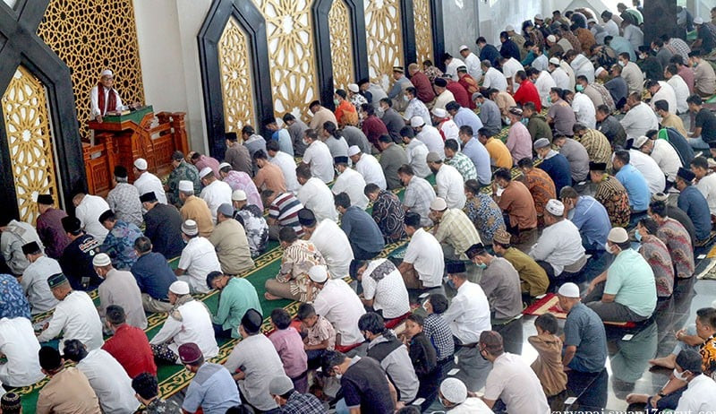 Shalat Jumat, Pengingat untuk Hati Yang Lupa
